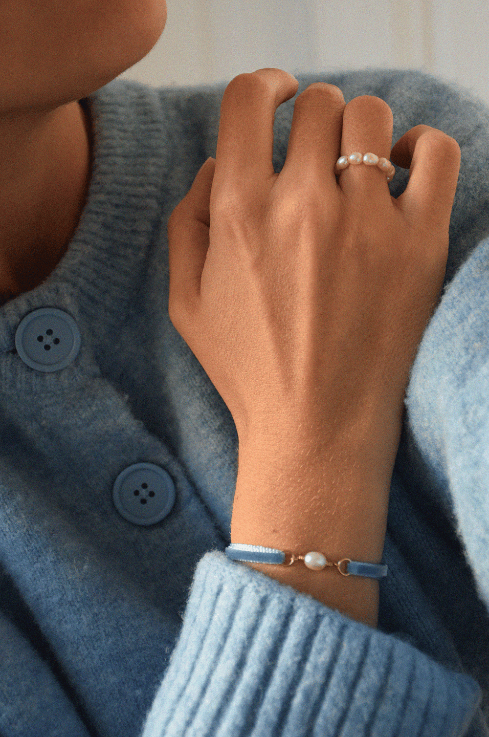 Bracelet en corne Vieux Rose - Jonc en corne de buffle Nayda Diaries