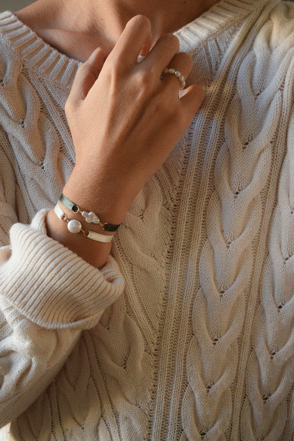 Bracelet ruban avec Perle Ronde