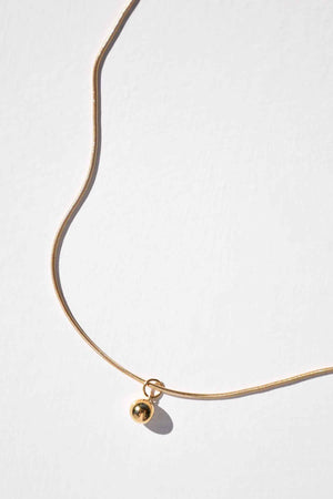 Madrague | Collier à perle dorée